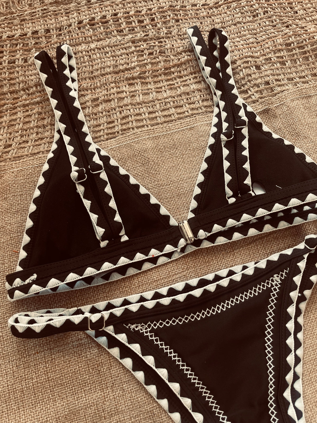 BIKINI CUBA NEGRO